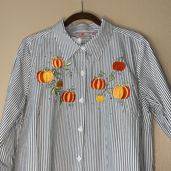 Fall Pumpkins Embroidered Sequins Button Down Top - Picture 3 of 16
